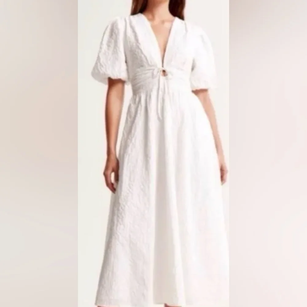 A&F Tie-Front Textured Maxi Dress
